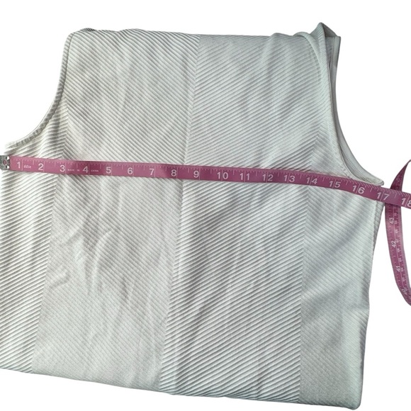 Athleta Flurry Ribbed Base Layer Sleeveless Mock Neck Tank Top - Picture 4 of 8